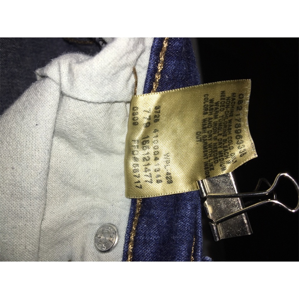 Jeans - Picture 3 of 4